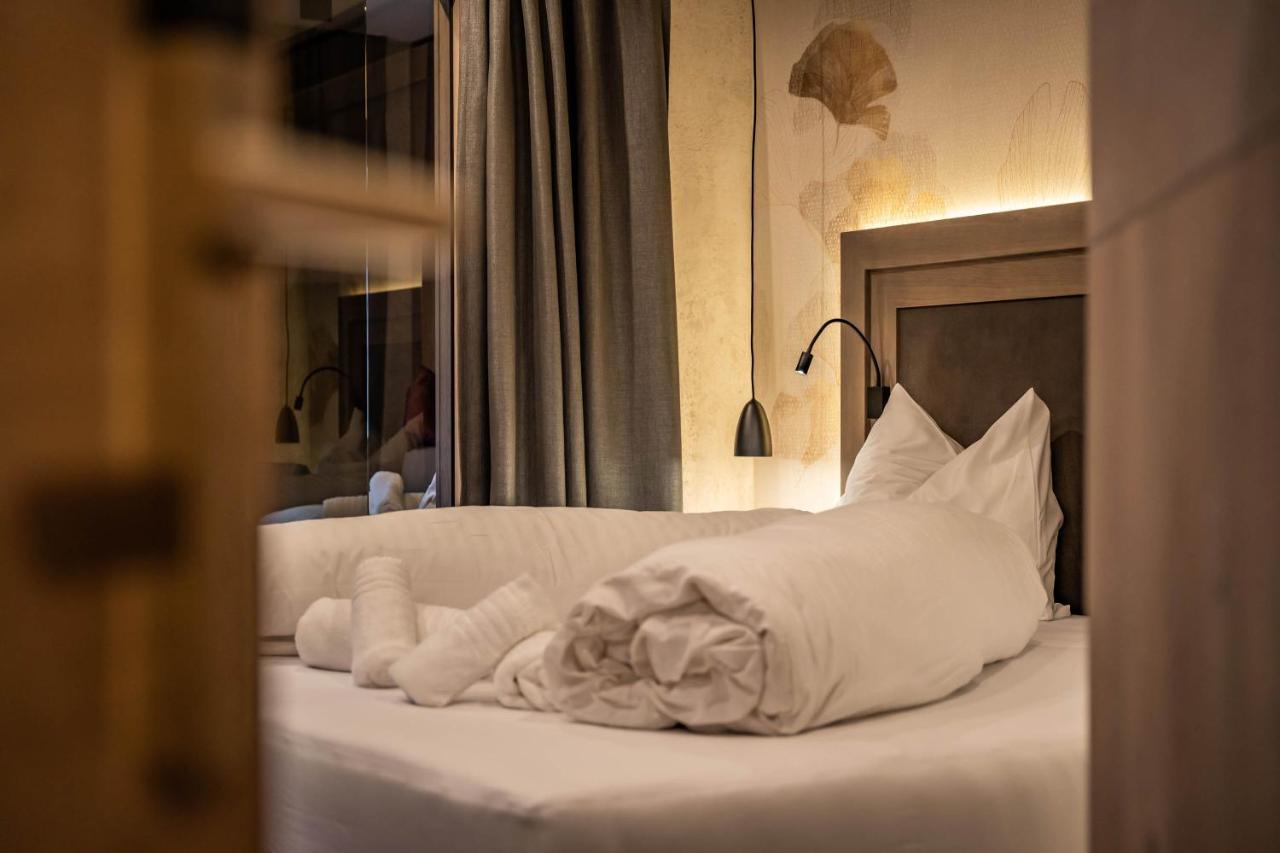 Hotel Gasthof Bruecke Mayrhofen Bagian luar foto