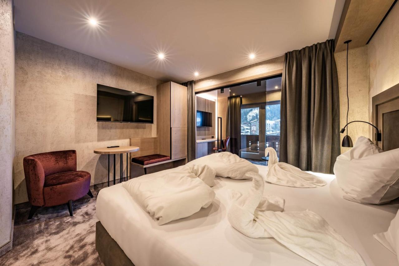 Hotel Gasthof Bruecke Mayrhofen Bagian luar foto