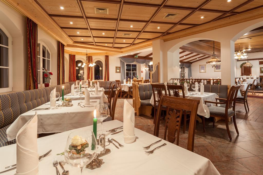 Hotel Gasthof Bruecke Mayrhofen Bagian luar foto