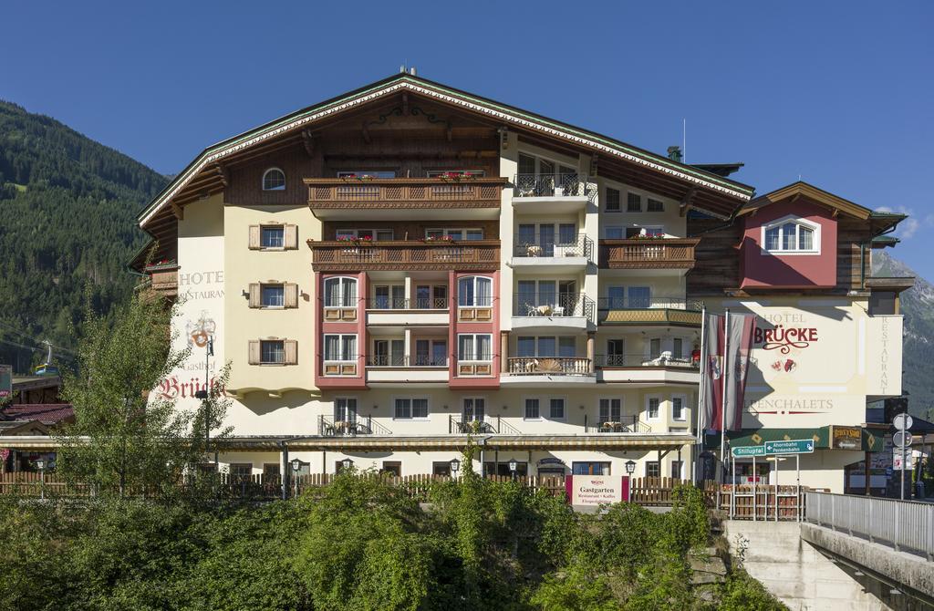 Hotel Gasthof Bruecke Mayrhofen Bagian luar foto